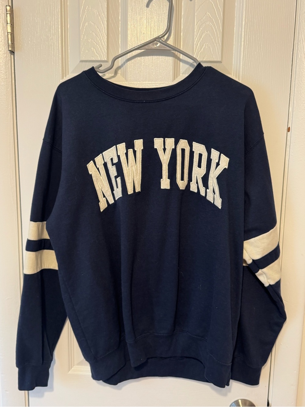 New York Graphic Pullover Sweatshirt - Navy